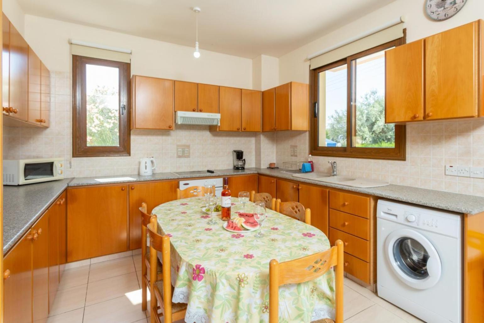 Villa Halima Fostira Polis Екстер'єр фото